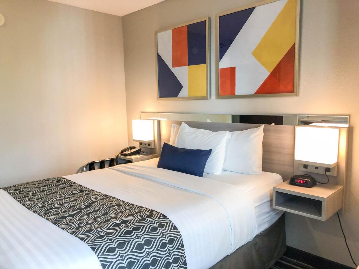 Microtel Inn & Suites By Wyndham Eagan/St Paul Bagian luar foto