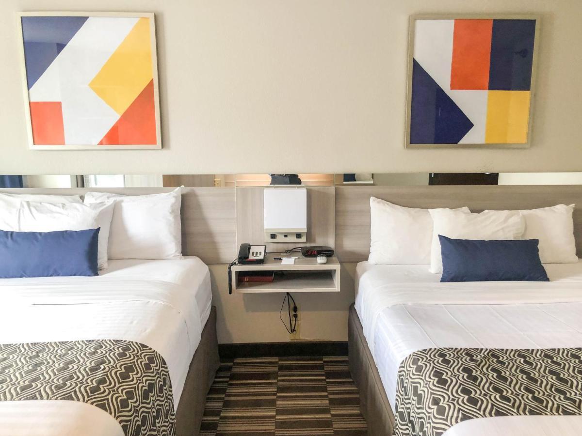 Microtel Inn & Suites By Wyndham Eagan/St Paul Bagian luar foto