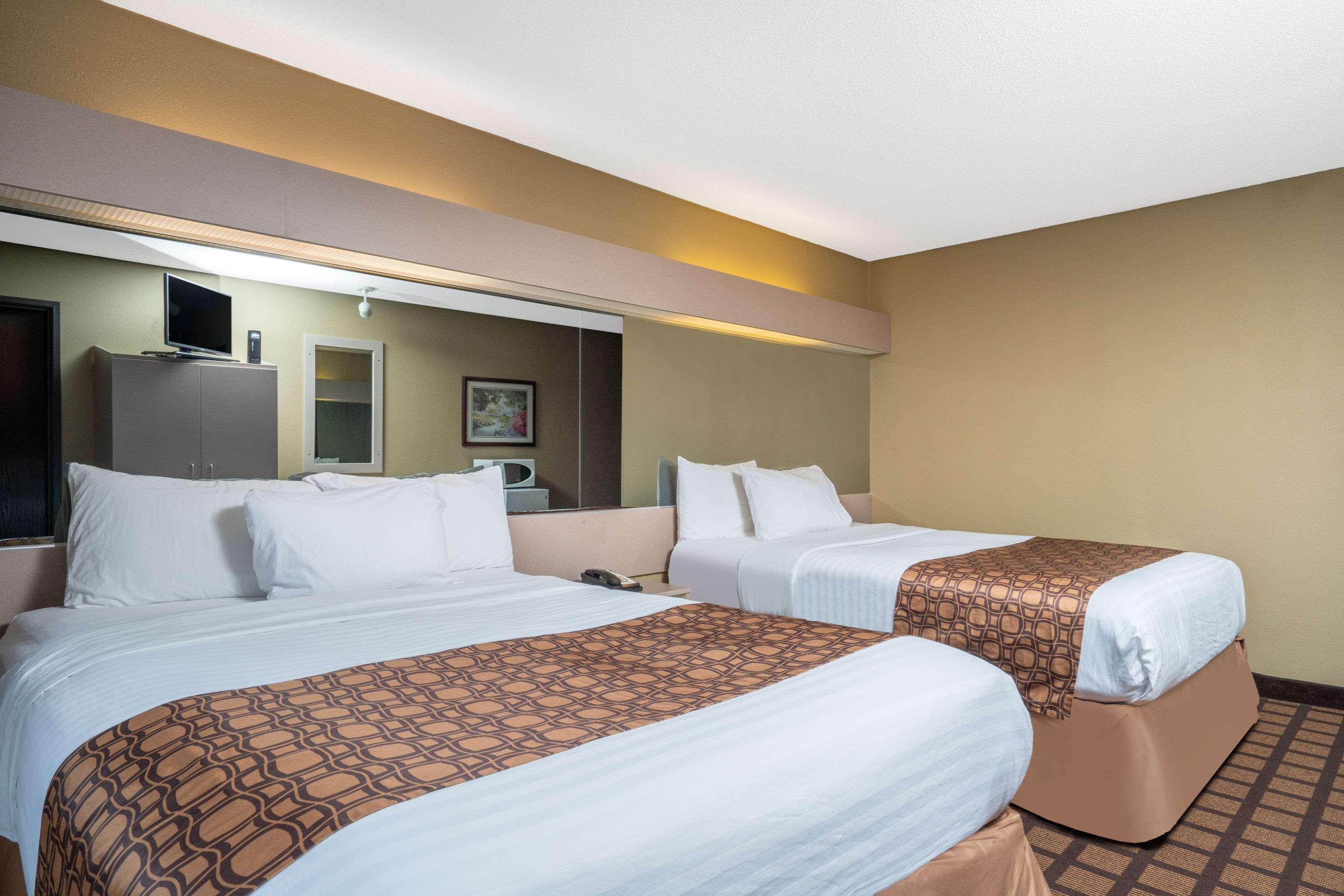 Microtel Inn & Suites By Wyndham Eagan/St Paul Bagian luar foto