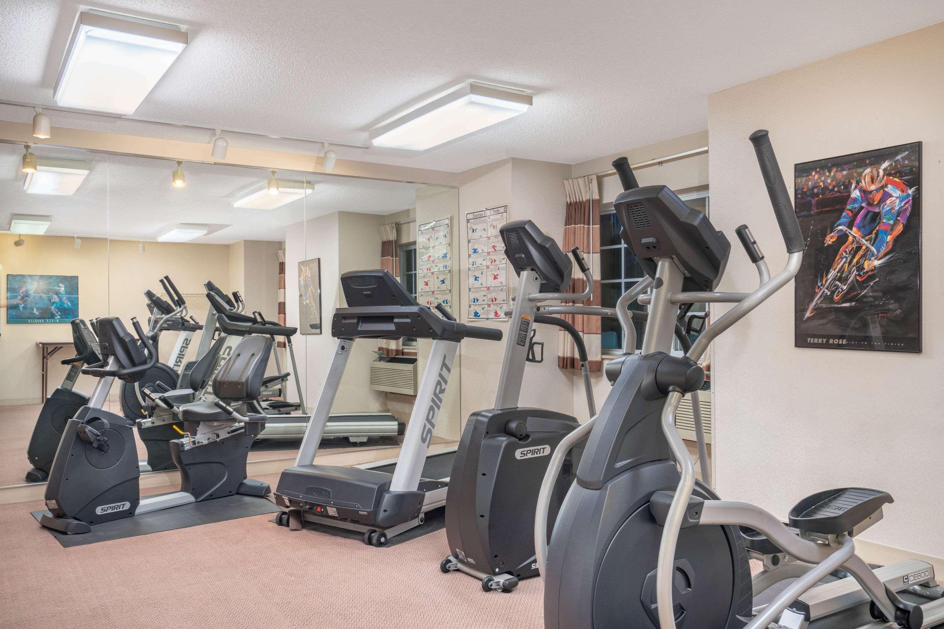 Microtel Inn & Suites By Wyndham Eagan/St Paul Bagian luar foto