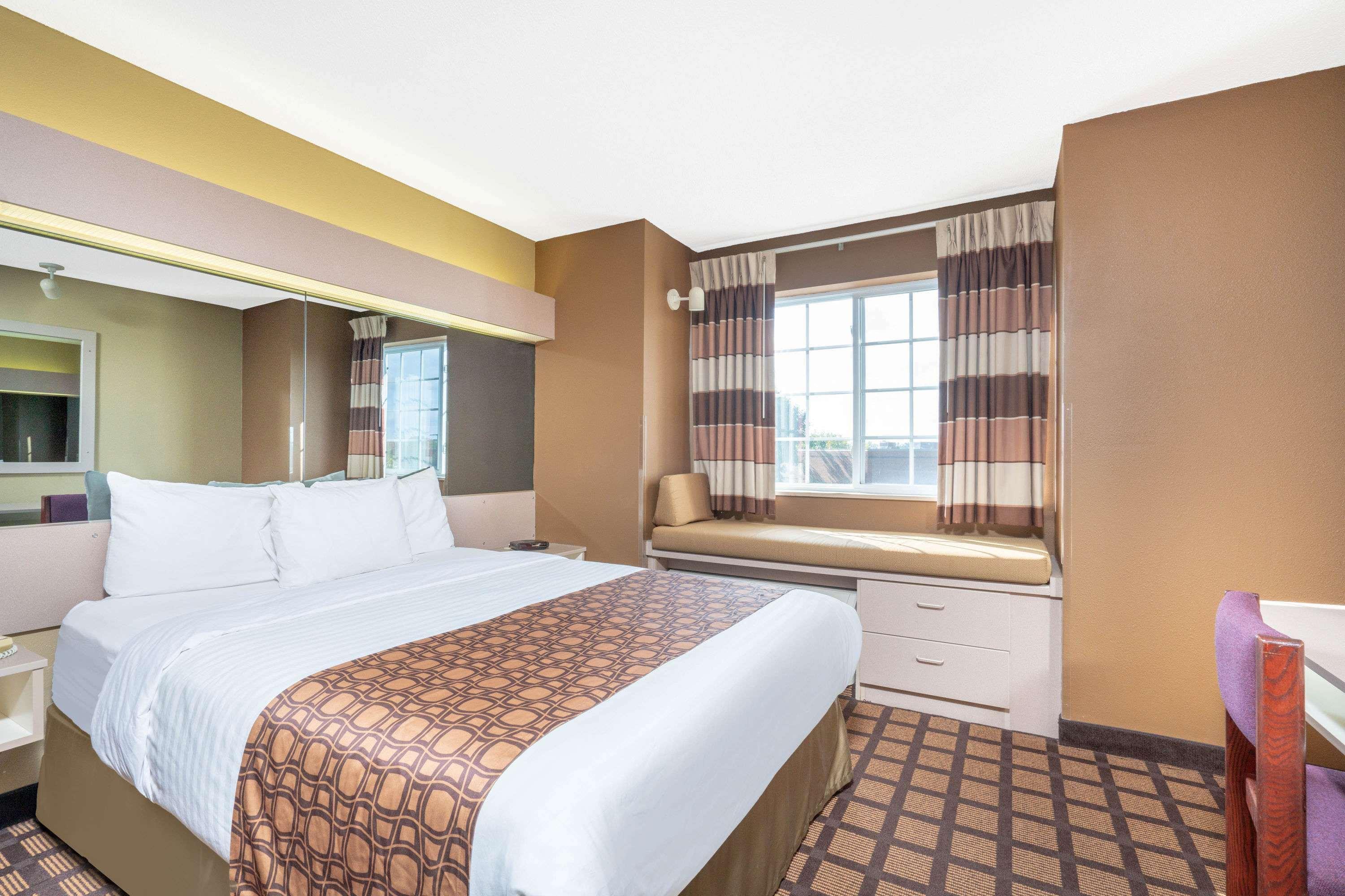 Microtel Inn & Suites By Wyndham Eagan/St Paul Bagian luar foto