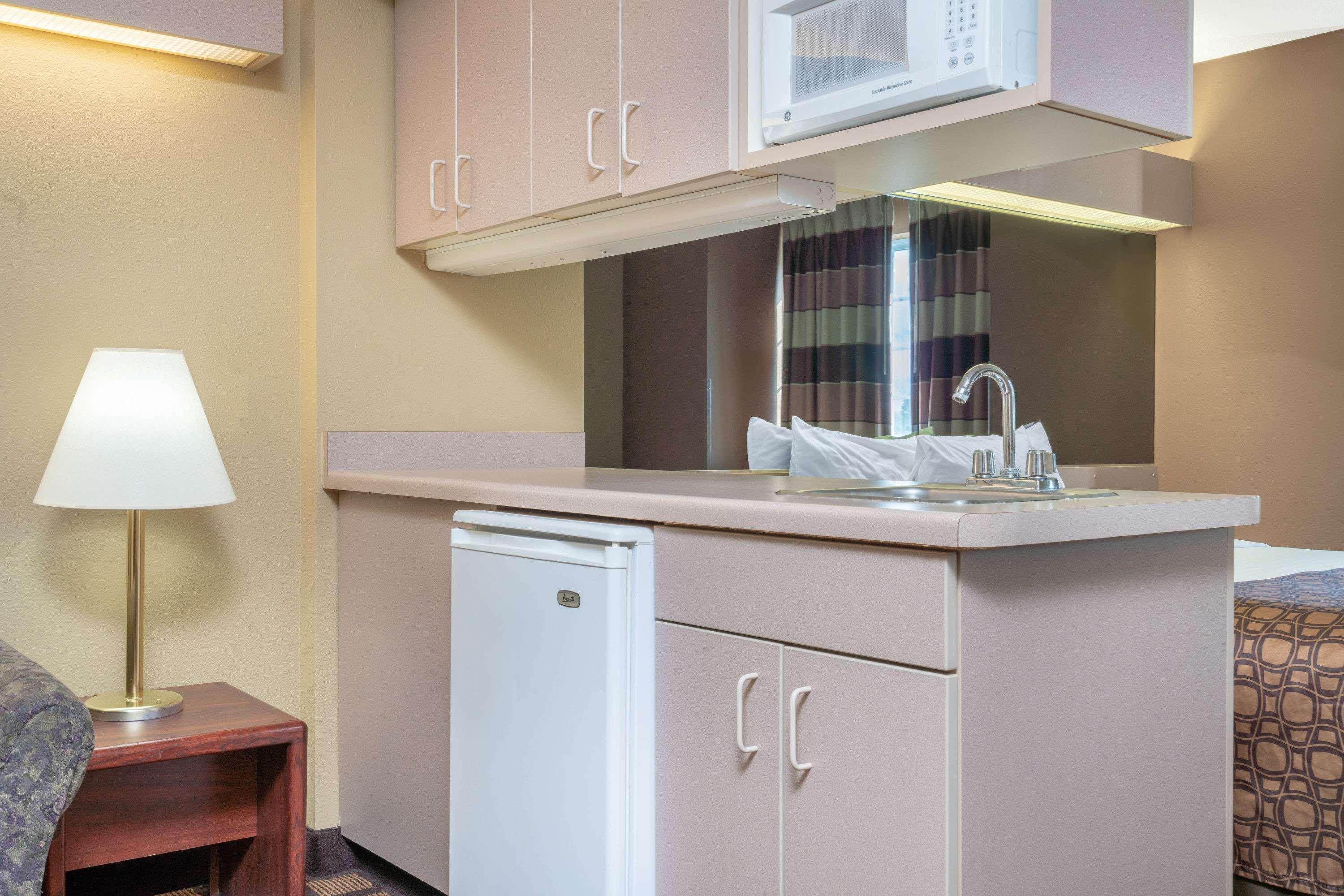 Microtel Inn & Suites By Wyndham Eagan/St Paul Bagian luar foto