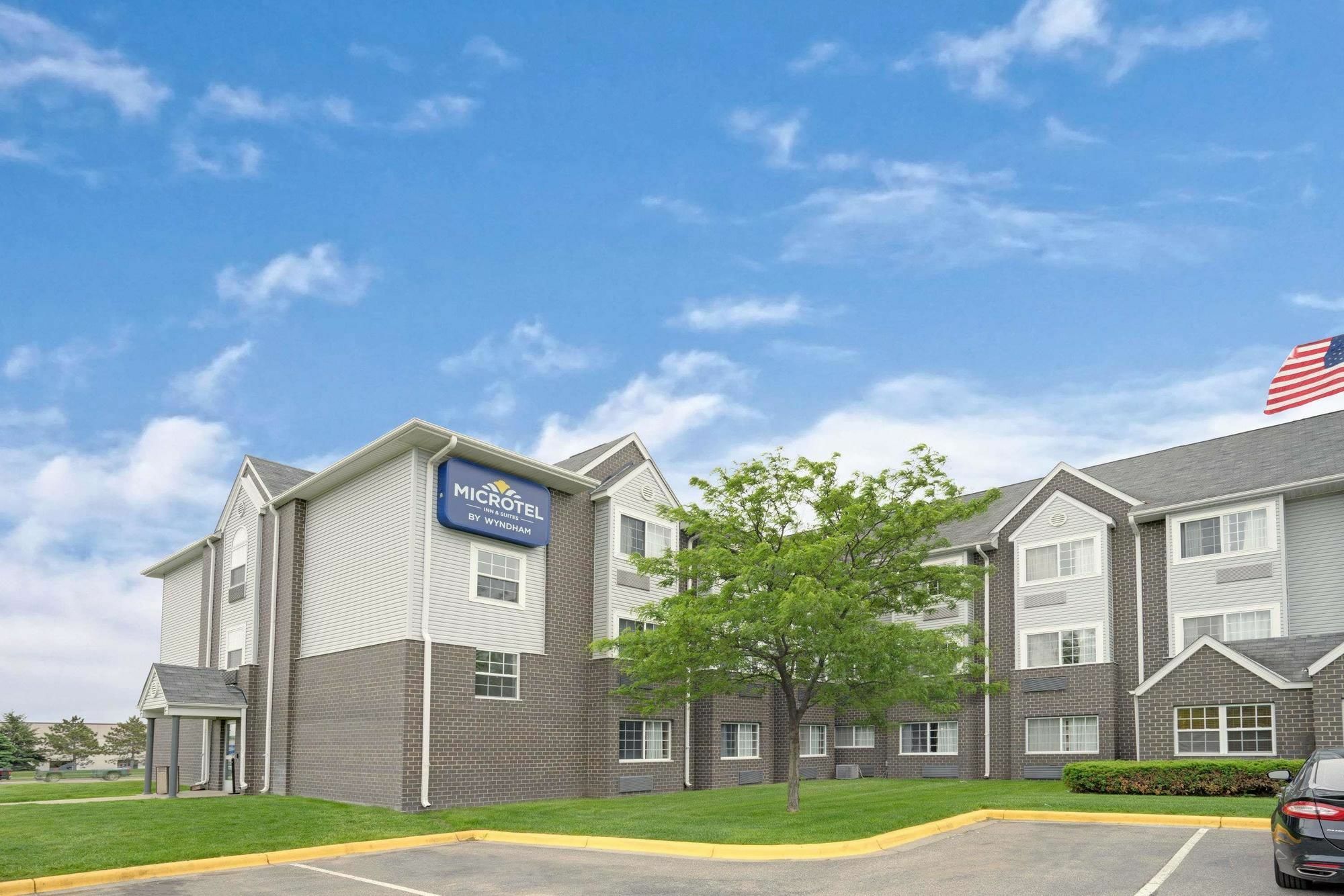 Microtel Inn & Suites By Wyndham Eagan/St Paul Bagian luar foto